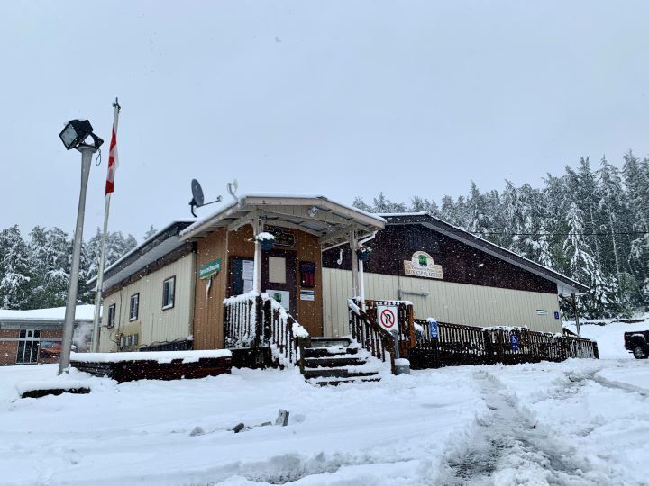 Pickle Lake’s municipal office blanketed in snow following a June snowstorm.