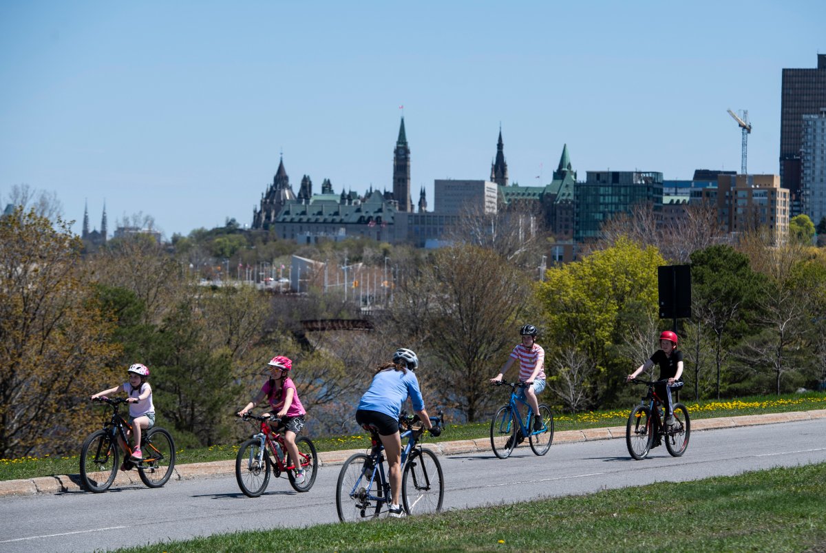 Cyclists will have a few more weeks of open access to the westbound Sir John A. Macdonald Parkway in Ottawa thanks to an extension to a pilot project from the NCC to close major roadways in the capital to vehicle traffic.