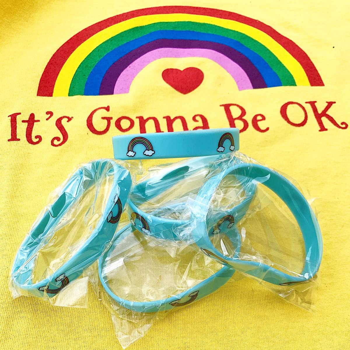 A rainbow bracelet sold by Arc-en-semble.