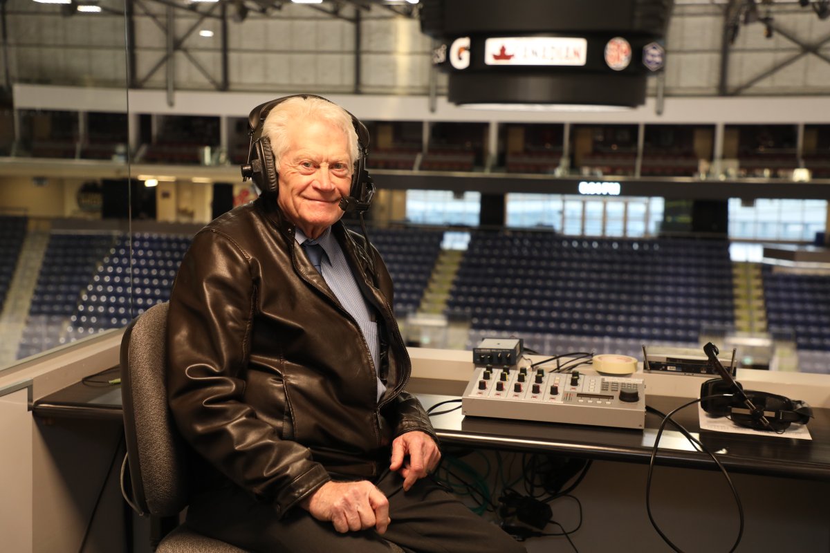 Bob Ridley has worked as both the broadcaster and driver for the Medicine Hat Tigers. 