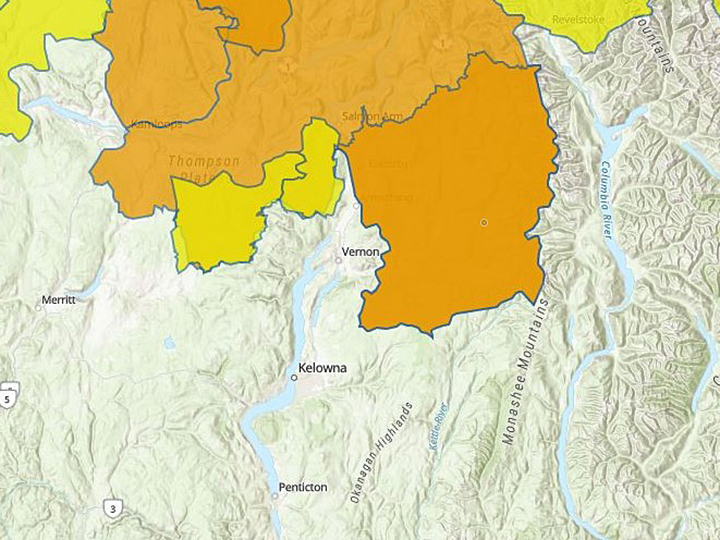 A map showing regions of B.C.’s Southern Interior that are under a high stream flow advisory (yellow) and flood watch (orange).