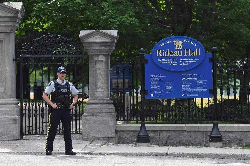 Corey Hurren, alleged Rideau Hall intruder, threatened Trudeau: RCMP  officer | Globalnews.ca