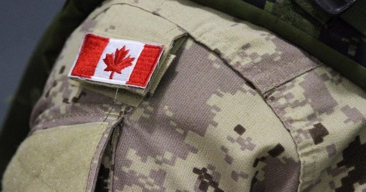 Four Canadian military members challenge vaccine mandate in Federal Court
