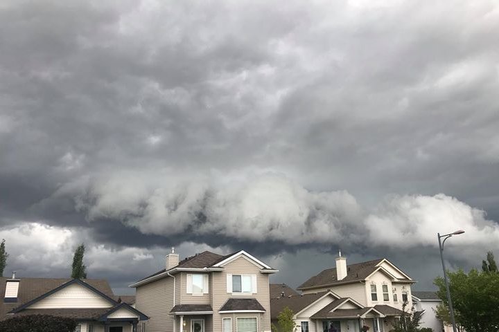 Severe thunderstorms set to roll through Edmonton area, northern Alberta on Sunday