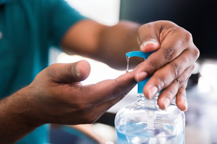 As recall list grows, here are some hand sanitizer dos and don’ts