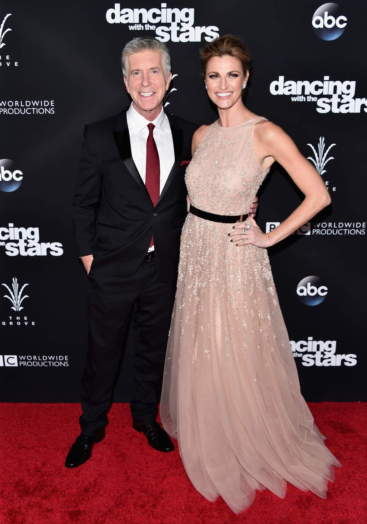 TV hosts Tom Bergeron and Erin Andrews attend ABC’s ‘Dancing With the Stars’ Season 23 finale at The Grove on Nov. 22, 2016 in Los Angeles, Calif. (Photo by Alberto E. Rodriguez/Getty Images)