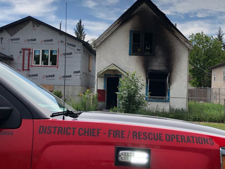 Winnipeg firefighters battle house fire on Redwood Avenue Winnipeg