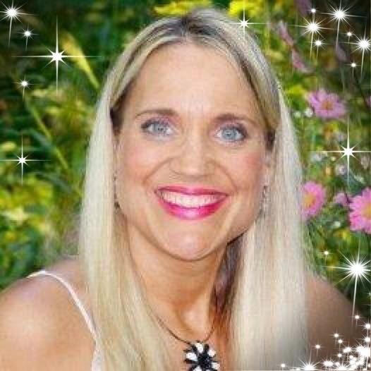 The profile picture on a Facebook page under the name "Kristal Pitter." .