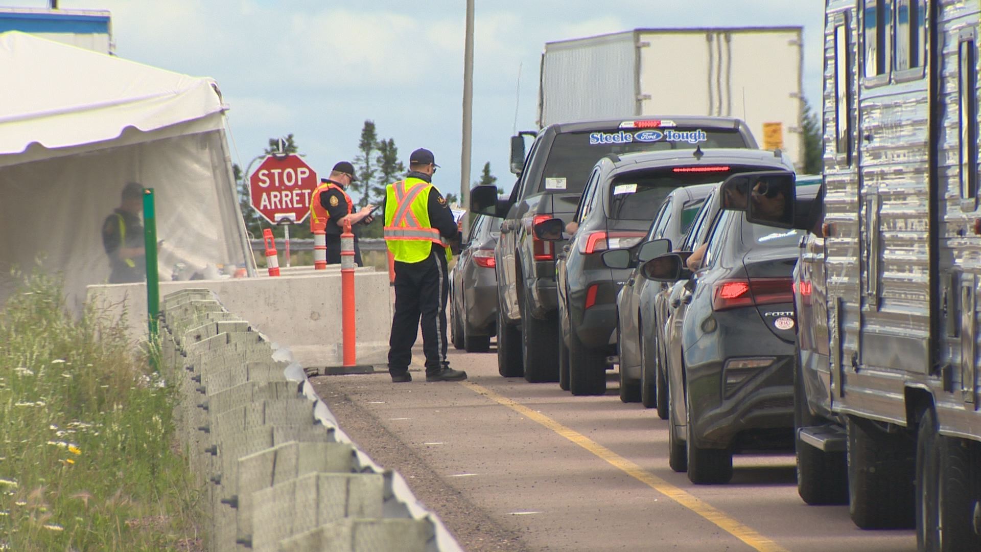 Screening At Aulac, N.B., Border Checkpoint Being Periodically Relaxed ...