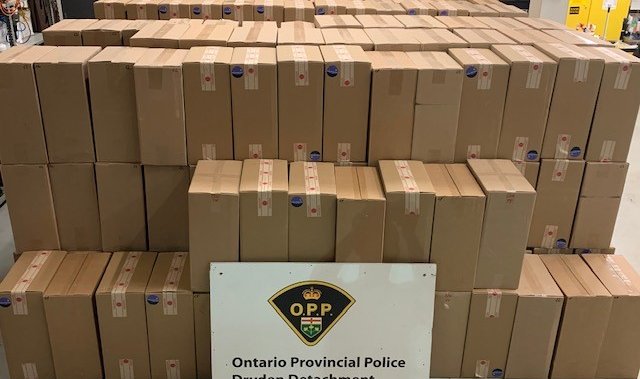 Winnipeg Trio Charged After Police Find Well Over 1m Worth Of Illegal Cigarettes Globalnews Ca