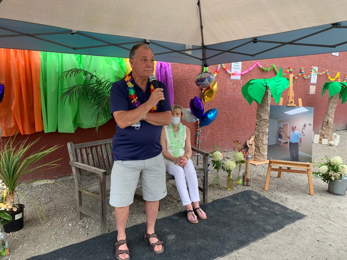 After nearly two decades as the executive director of Kelowna's Gospel Mission, Randy Benson retired on Friday with a Hawaiian-themed send-off.