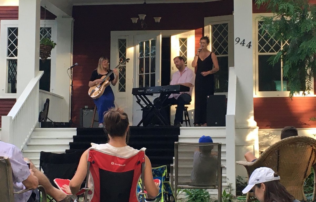 Jazz musicians Jocelyn Gould and Will Bonness perform at a Red Haus Live concert along with presenter Zohreh Gervais.