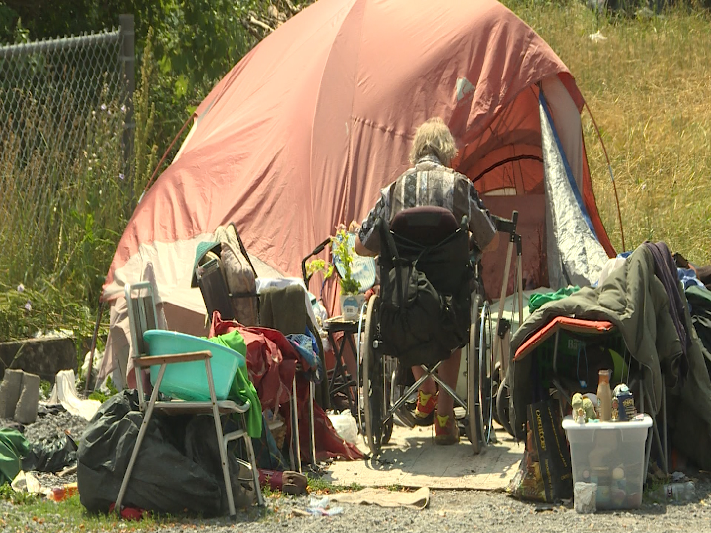Живеещите в паркове в Kingston Ont — включително лагера Belle