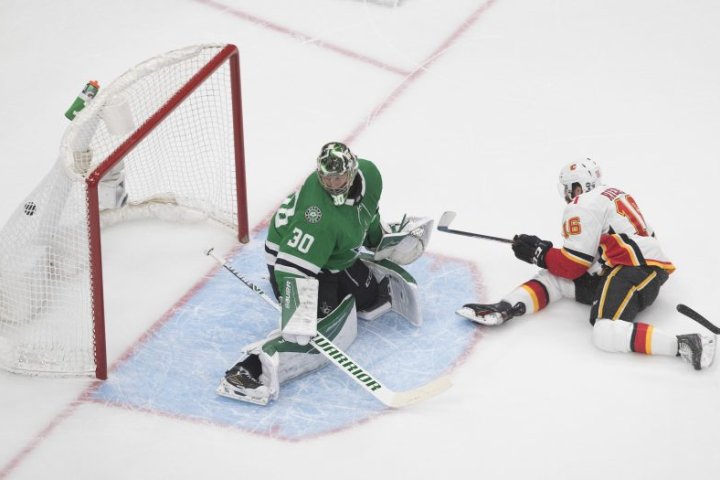 Dallas Stars find scoring mojo, beat Calgary Flames 5-4 to tie NHL playoff series