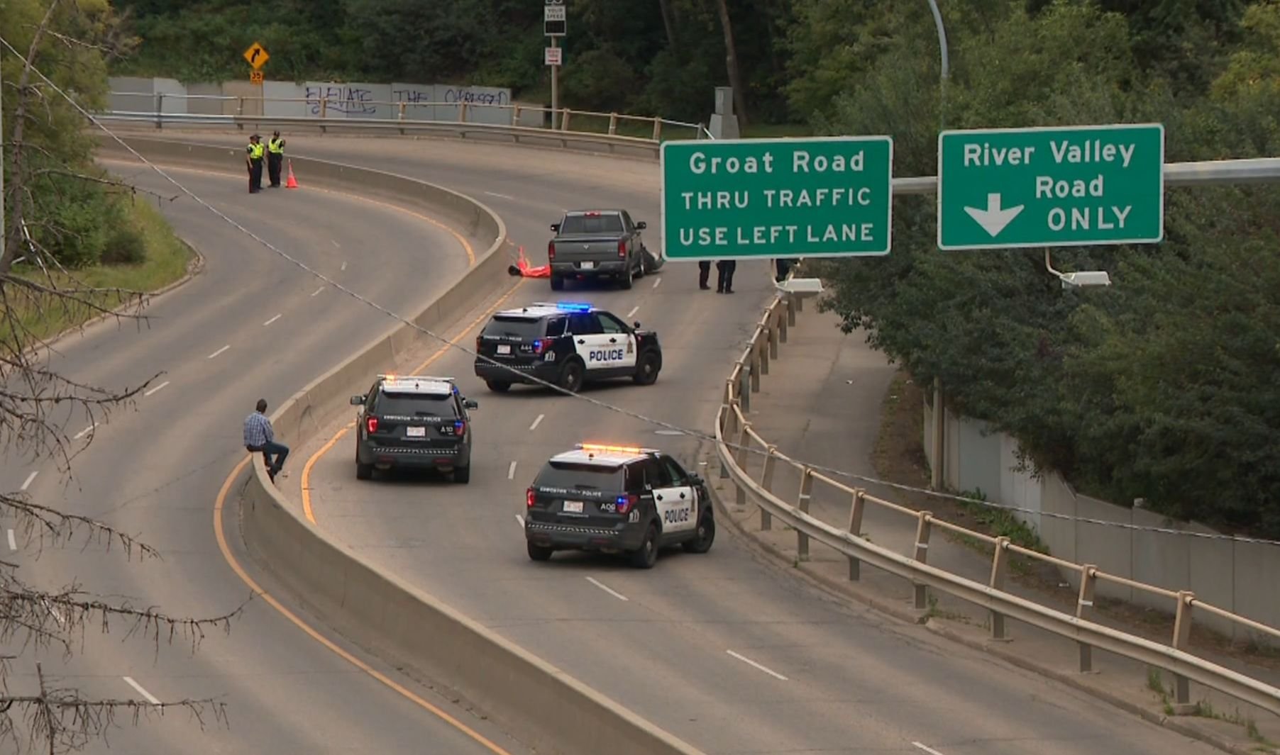 Serious motorcycle collisions prompt warning from Edmonton police heading into summer - Edmonton - Vimarsana News