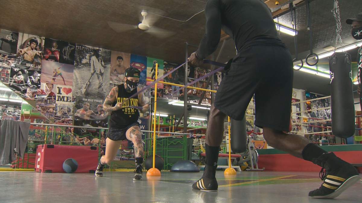 Boxers Celeste Baillargeon and Diizon Belfon training at the Hard Knox Gym in Montreal on August 11, 2020.