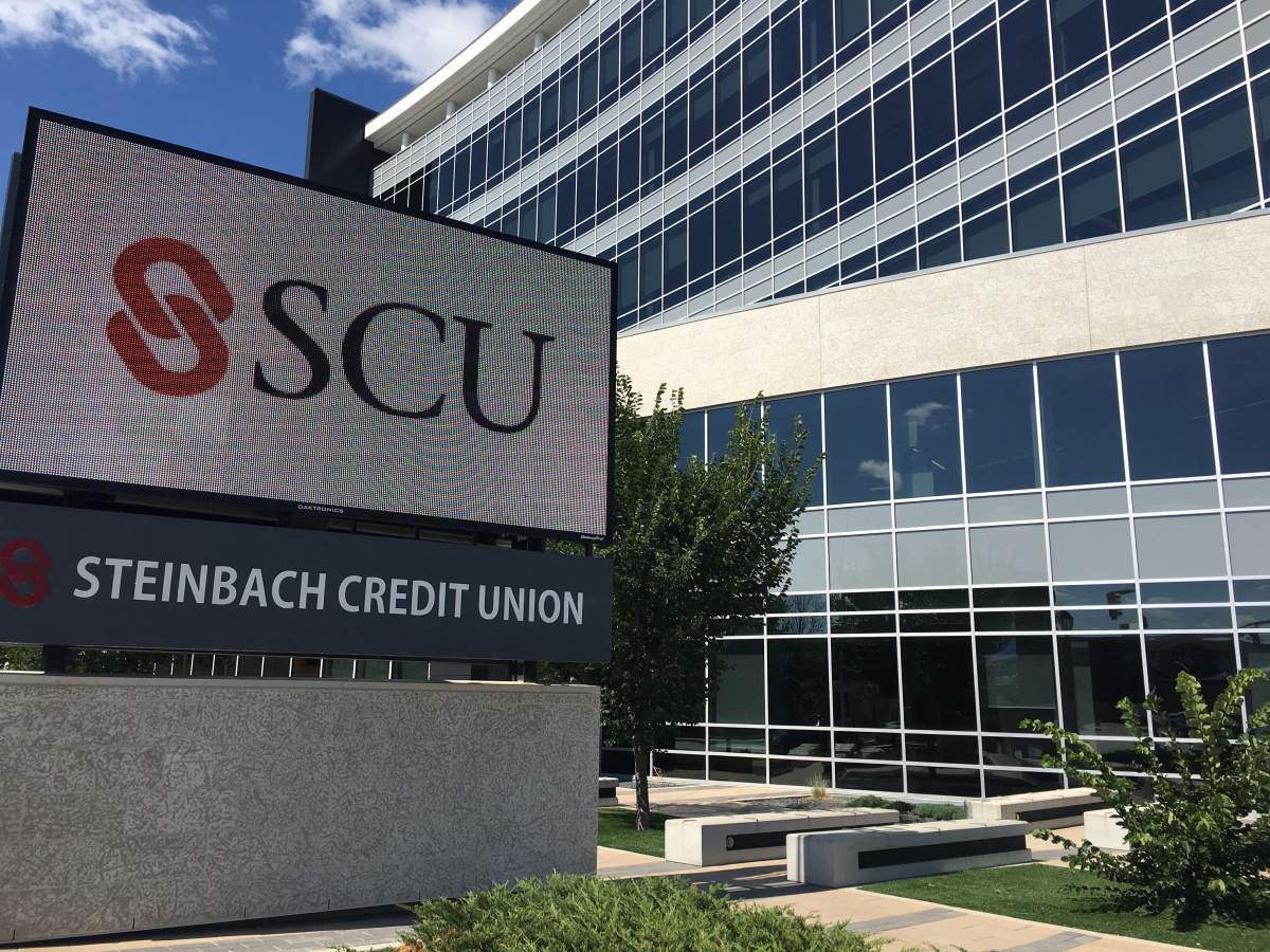 Steinbach Credit Union in Steinbach closed its doors Aug 3 after a member of its staff tested positive for the coronavirus. / MALIKA KARIM