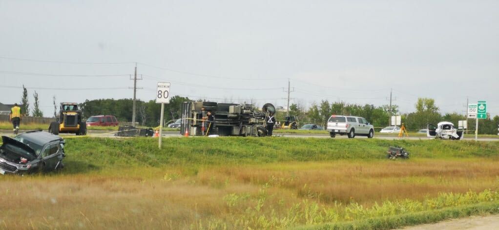 Infant in critical condition after serious crash on Perimeter Highway - image