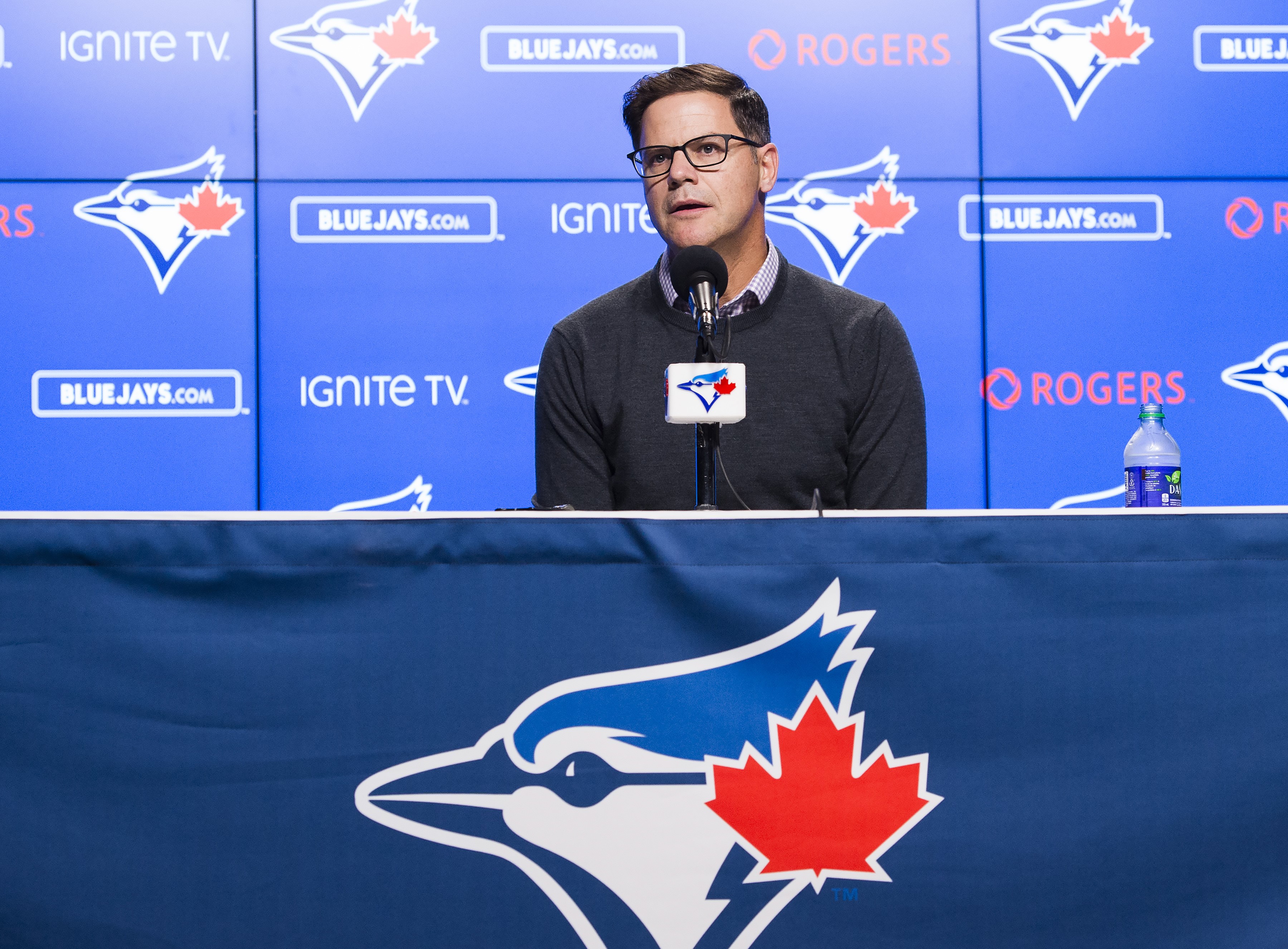 MLB on X: The Blue Jays have reportedly agreed to acquire RHP