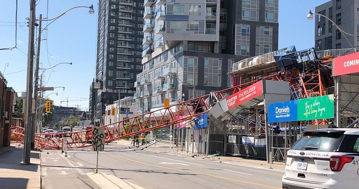Crane collapses in Toronto, narrowly misses woman and crushes her bike ...