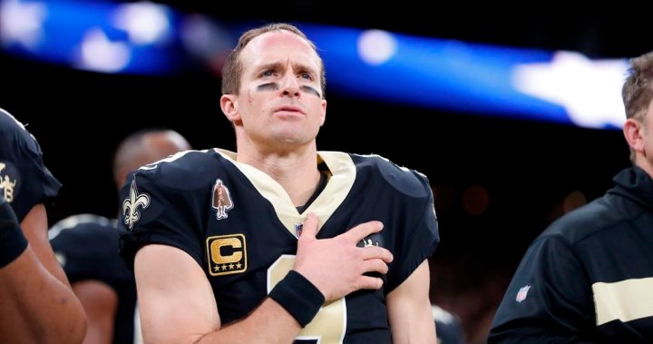Football fans unimpressed with Drew Brees ‘struck by lightning’ stunt