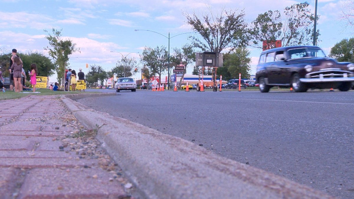 Annual Saskatoon car show revs along despite coronavirus pandemic