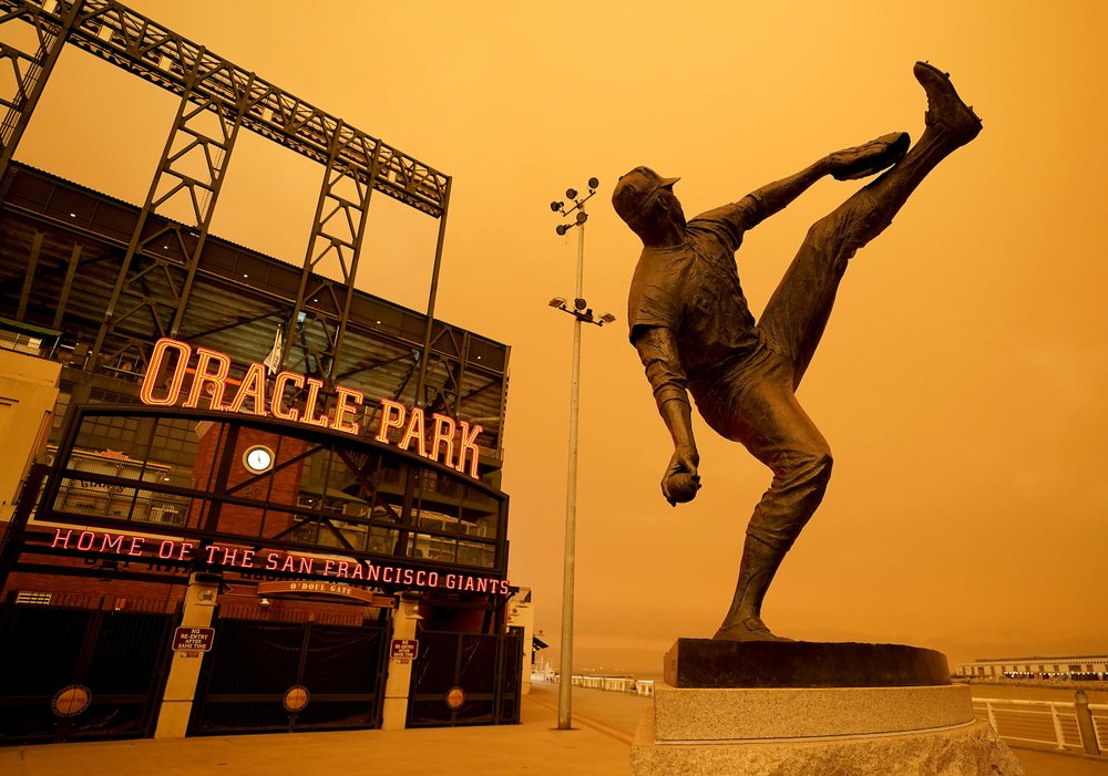 San Francisco Giants to host Mariners despite ominous orange skies in Bay  Area 