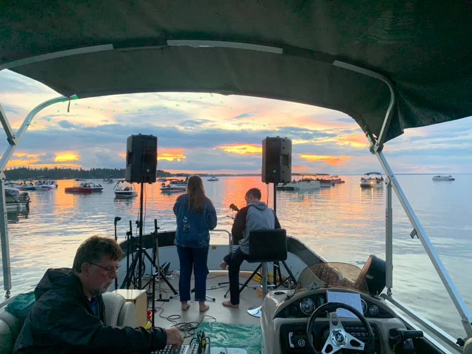 Coronavirus uplifting music floats on Saskatchewan lake Globalnews.ca