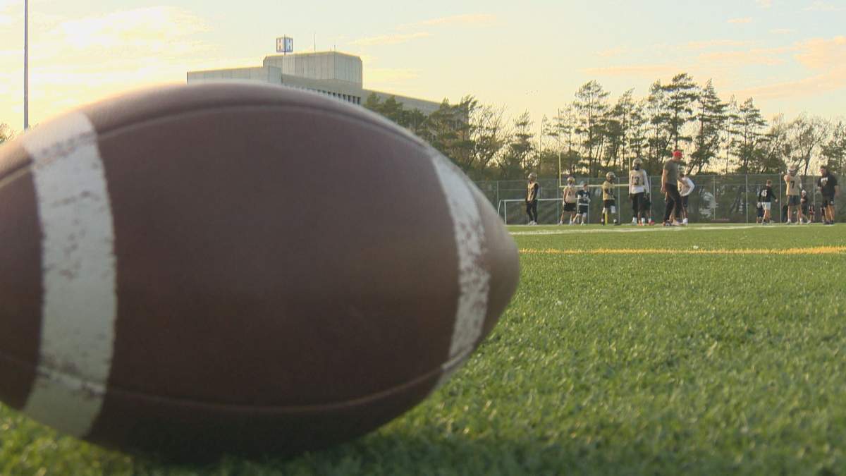 The Manitoba Bisons practice on Turf Fields on Thursday at the U of M campus.