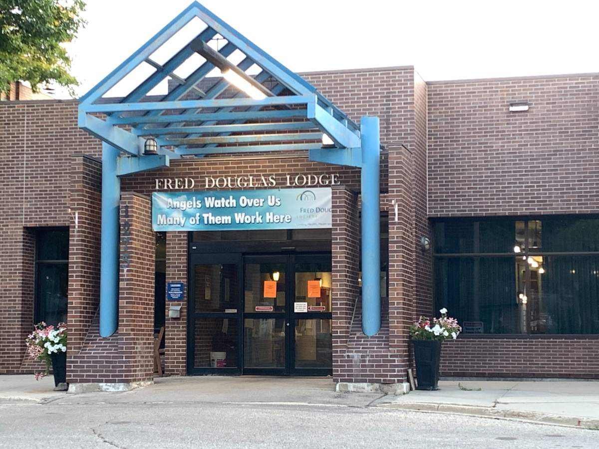 Winnipeg personal care home worker tests positive for coronavirus - image