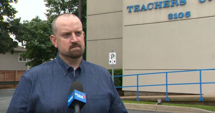 Nova Scotia schools reopen today, but teachers union worries about COVID-19 safety