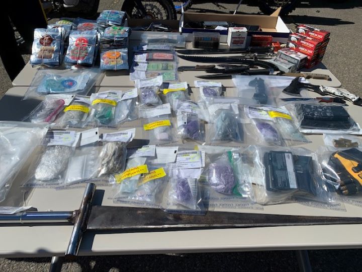 3 Charged After ‘dangerous Drugs And Weapons Seized In Red Deer Globalnewsca 3510