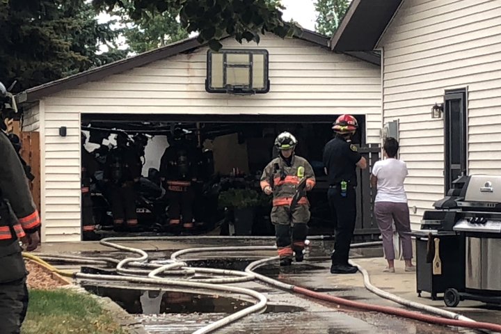 Saskatoon firefighters extinguish fire in burning garage
