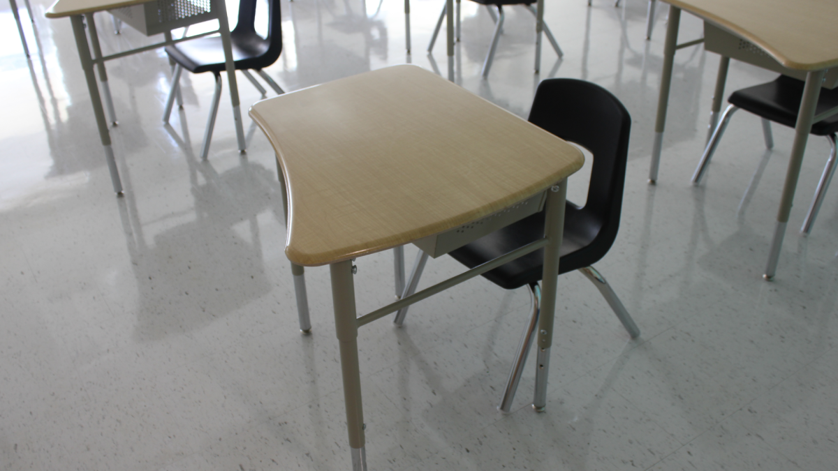 Niagara's Catholic school board says it has a COVID-19 case at an elementary school in Niagara Falls. 
