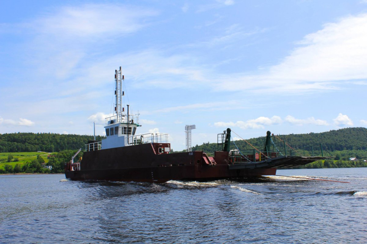 Photo of the Belleisle Bay Ferry.