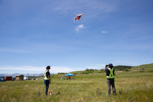 The University of Calgary’s Ward of the 21st Century (W21C) collaborates with Alberta Precision Labs, Stoney Nakoda Frist Nation, and SAIT to test whether the use of drones is possible to deliver essential medical services and supplies during a health crisis.