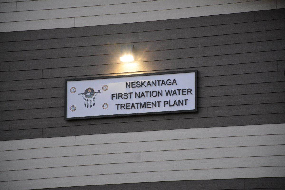 ‘Deeply frustrated’: 60 evacuated from Neskantaga First Nation over water crisis - image
