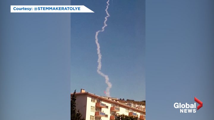 Video shows smoke trail from a missile in Turkey's Black Sea region where S-400 tests were expected. 