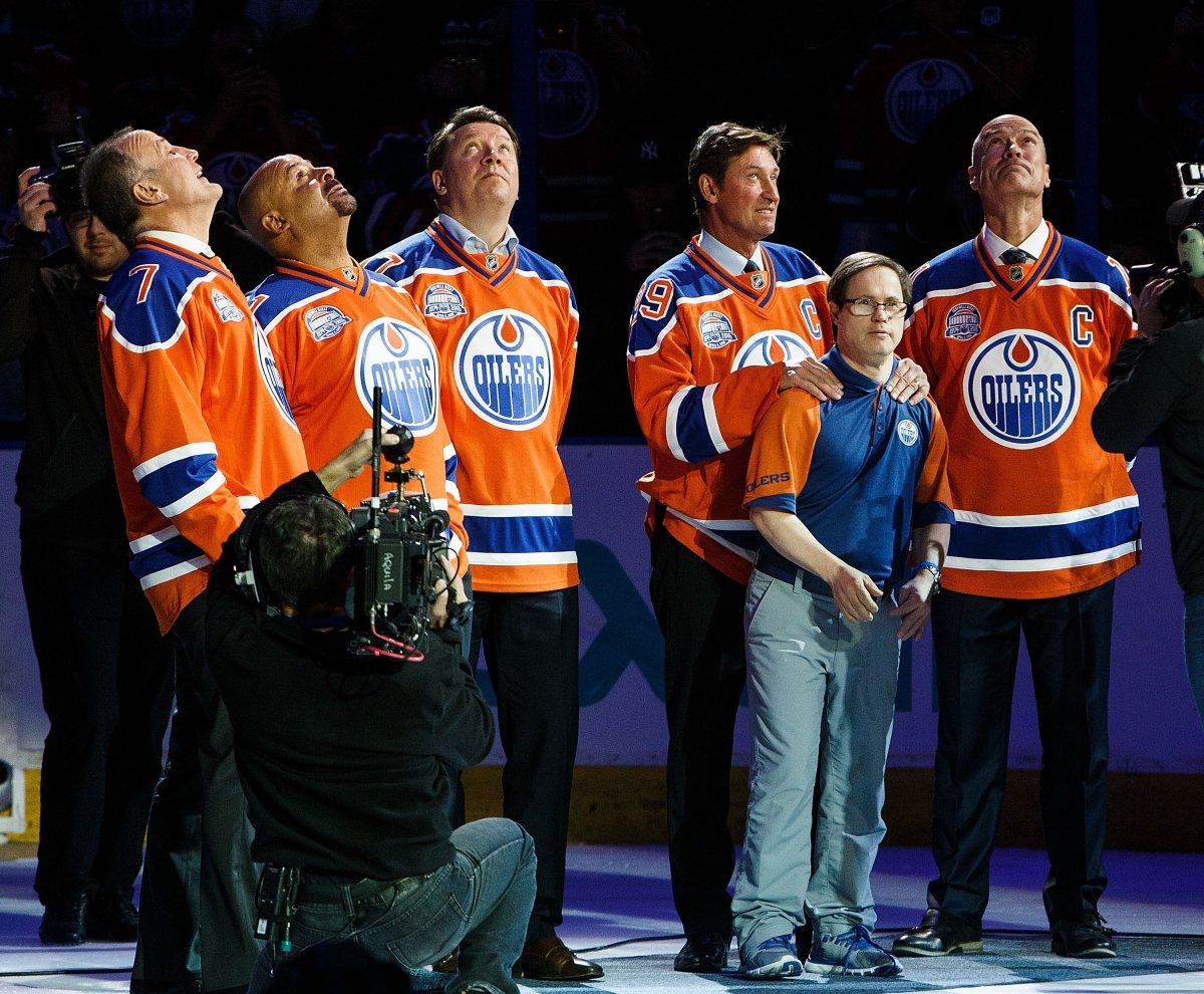 Two members of 1993 Oilers were gay; teammates knew, didn't care