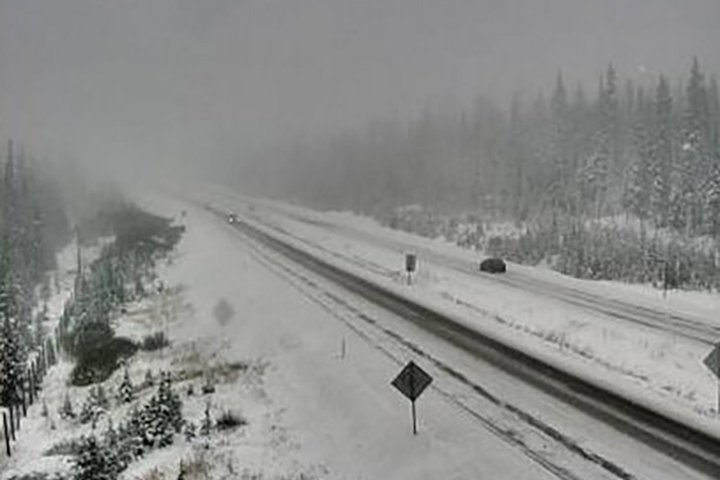 Snowfall alerts issued for mountain passes in B.C.’s Southern Interior
