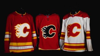 Calgary Flames flash back to the '90s with 'Pedestal' Reverse