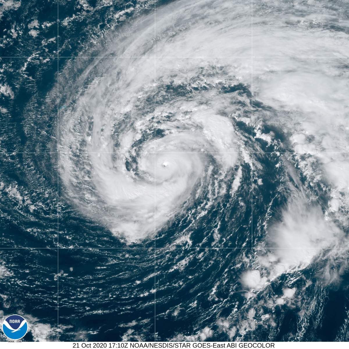 Tropical storm warning issued for Bermuda as Epsilon approaches - image