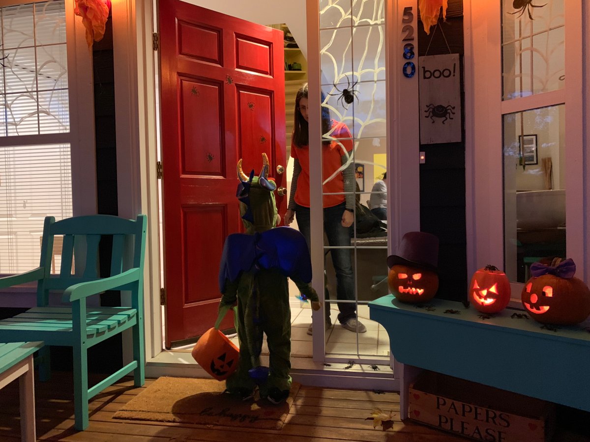 Interior Health is reminding people to trick or treat in small groups, hand out candy from a distance and not attend any parties to ensure COVID cases don't spike this Halloween season. 