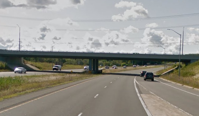 The University Avenue overpass over Highway 85 South.