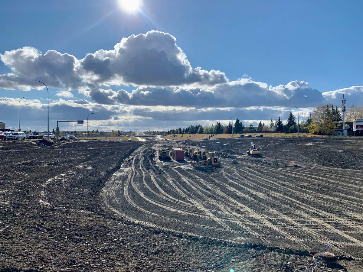 Work on Terwillegar Drive underway at 40 Avenue in Edmonton Monday, Oct. 12, 2020.
