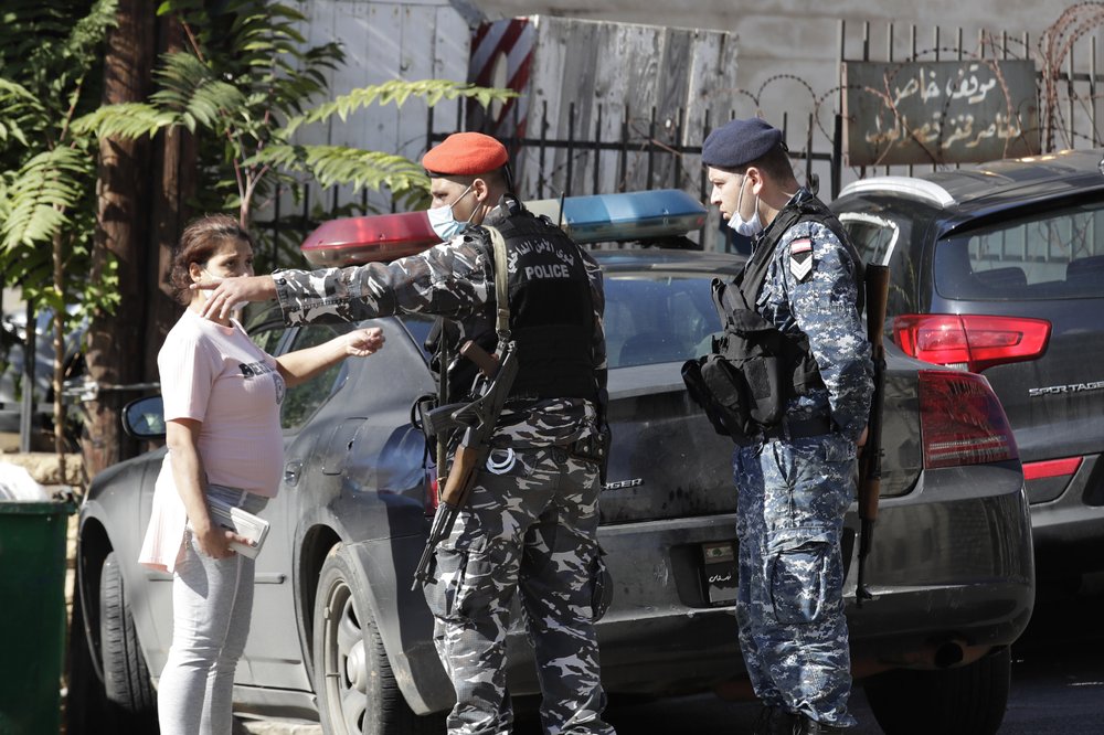 5 dead after mass prison break in Lebanon leads to police chase - image
