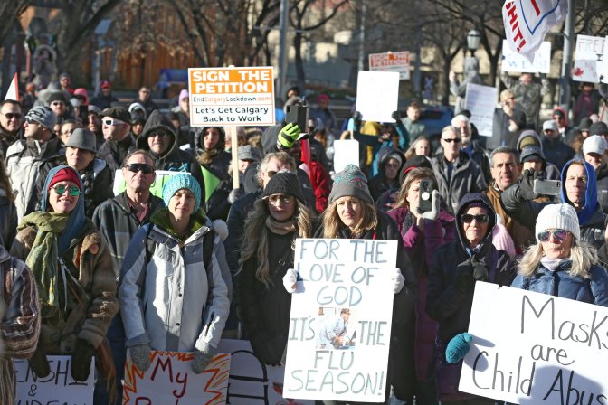 Calgary-COVID-protest-Nov-28-2020(4)