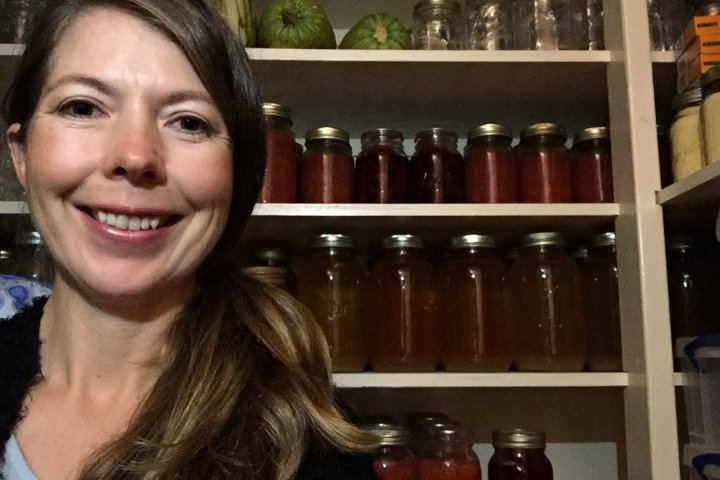 Lifelong canner from Saskatchewan fields calls about how to make preserves as pandemic wears on
