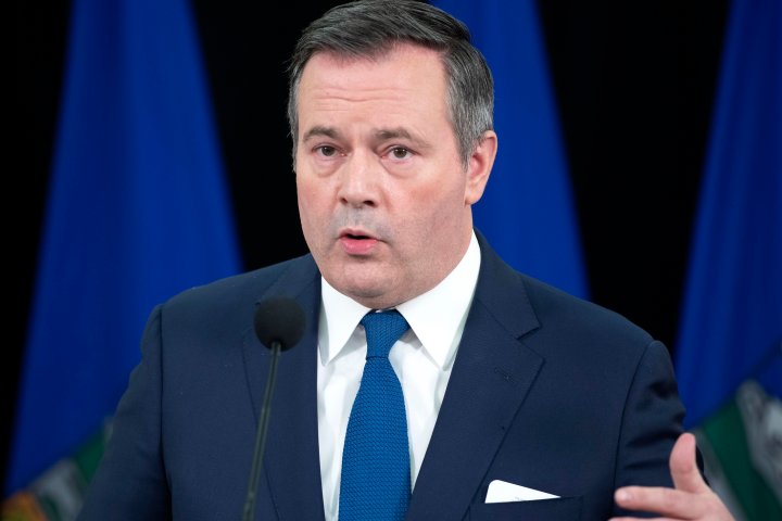 Jason Kenney says COVID-19 vaccination will not be mandatory in Alberta