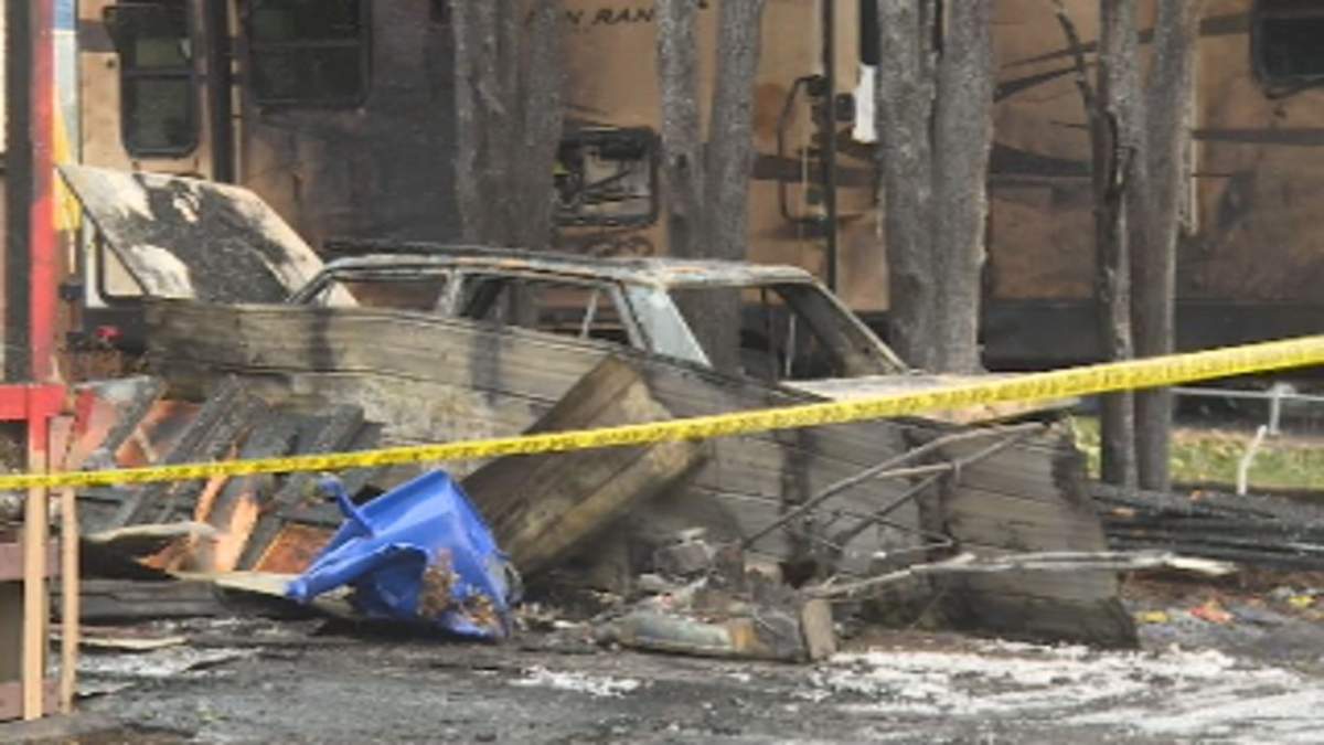 Fire crews responded to a single-family structure fire on the 700 block of Beaver lake Road at 7:30 p.m.